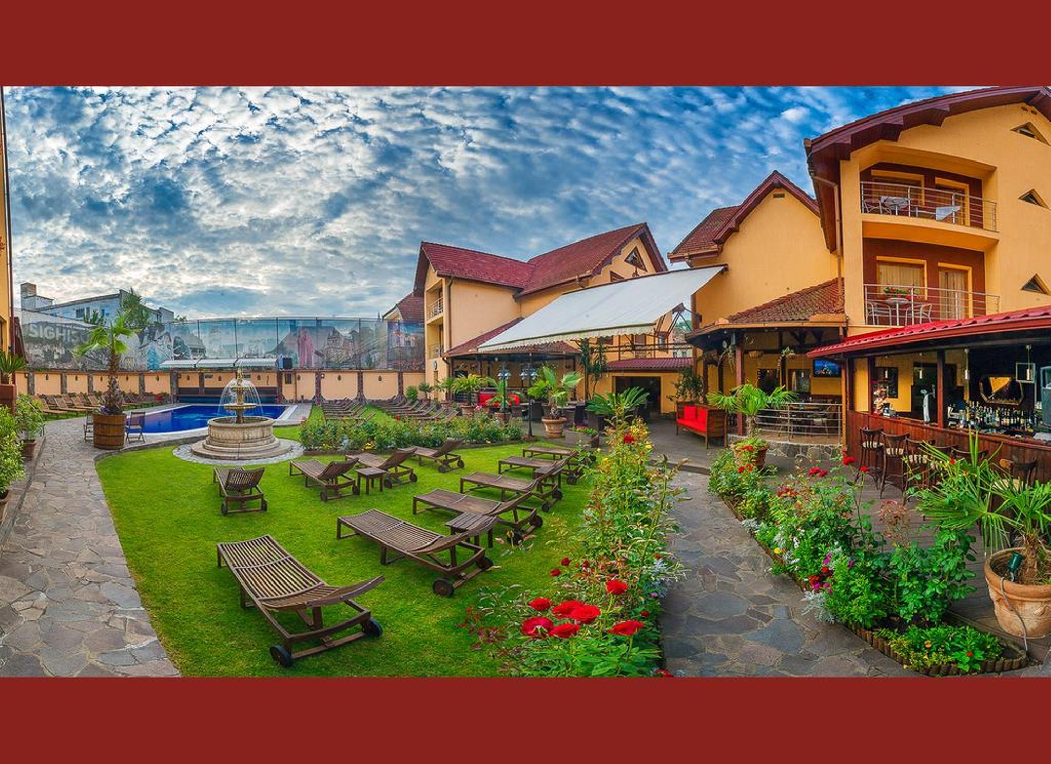 Hotel Korona Sighisoara Exterior photo